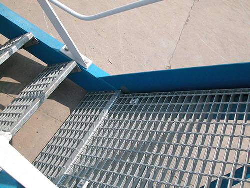 鋼梯踏步板圖片2