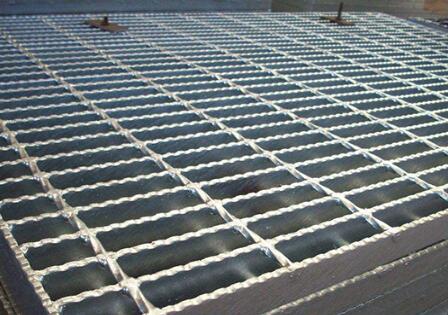 鋼格柵的兩種安裝方法